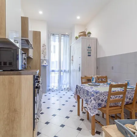 Διαμέρισμα Blue Garden